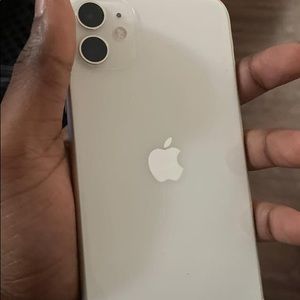 iPhone 11 unlocked w/ Anybody